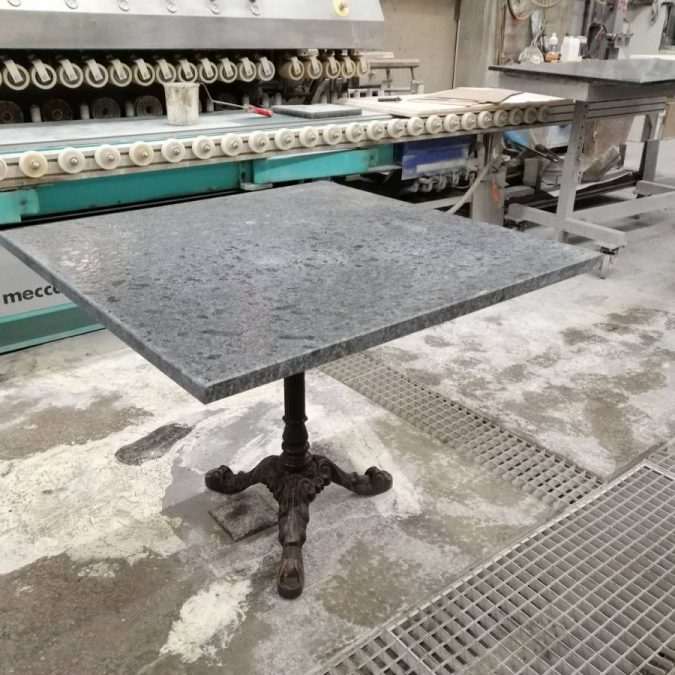 880X880 STEEL GRES 675X675 | marbrerie geraudel Tables Villers-lès-Nancy 17