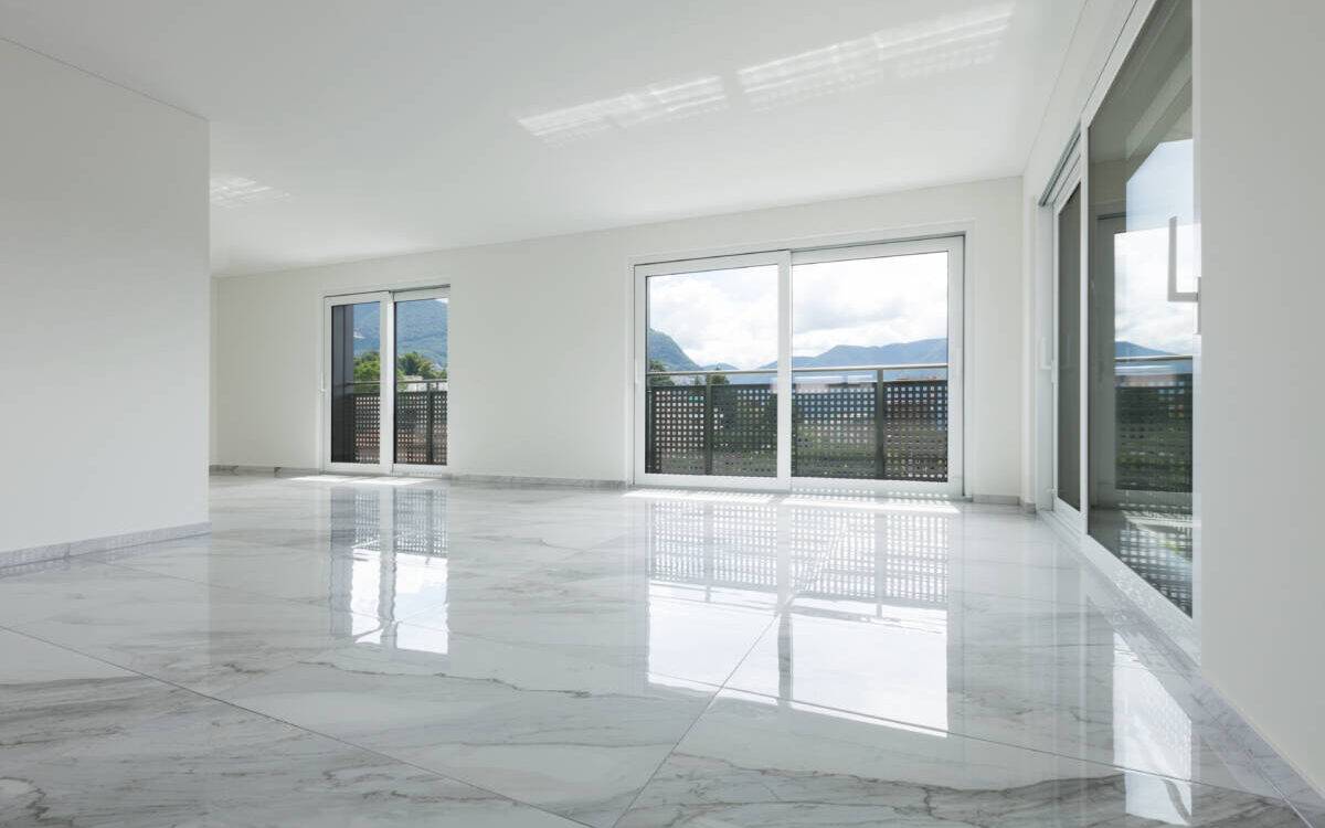 Bâtiment : aménagement de maison en marbre et granit près de Nancy Lunéville