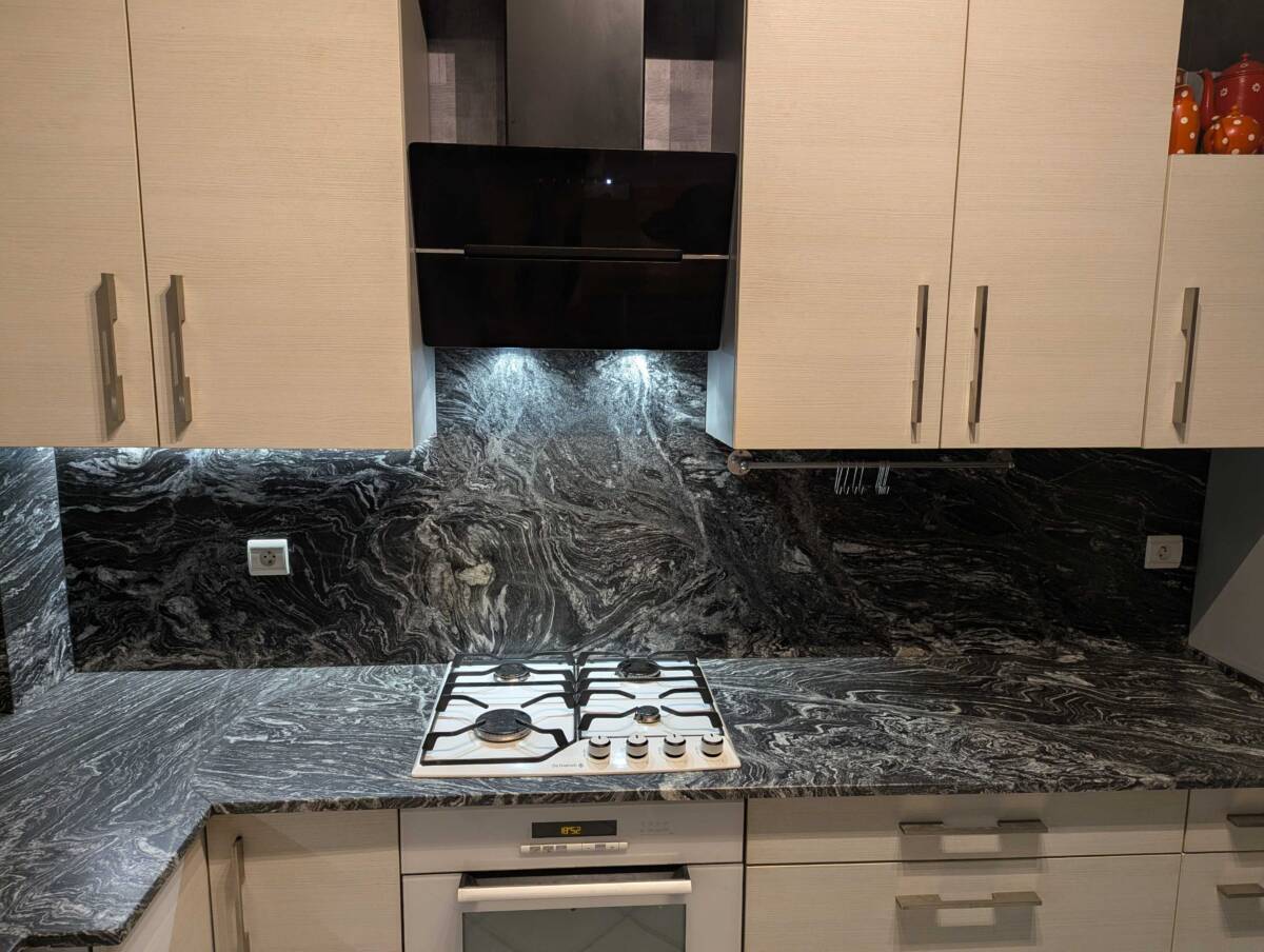 1000017683 1 | marbrerie geraudel Projet sur mesure, étape par étape Maxéville 63