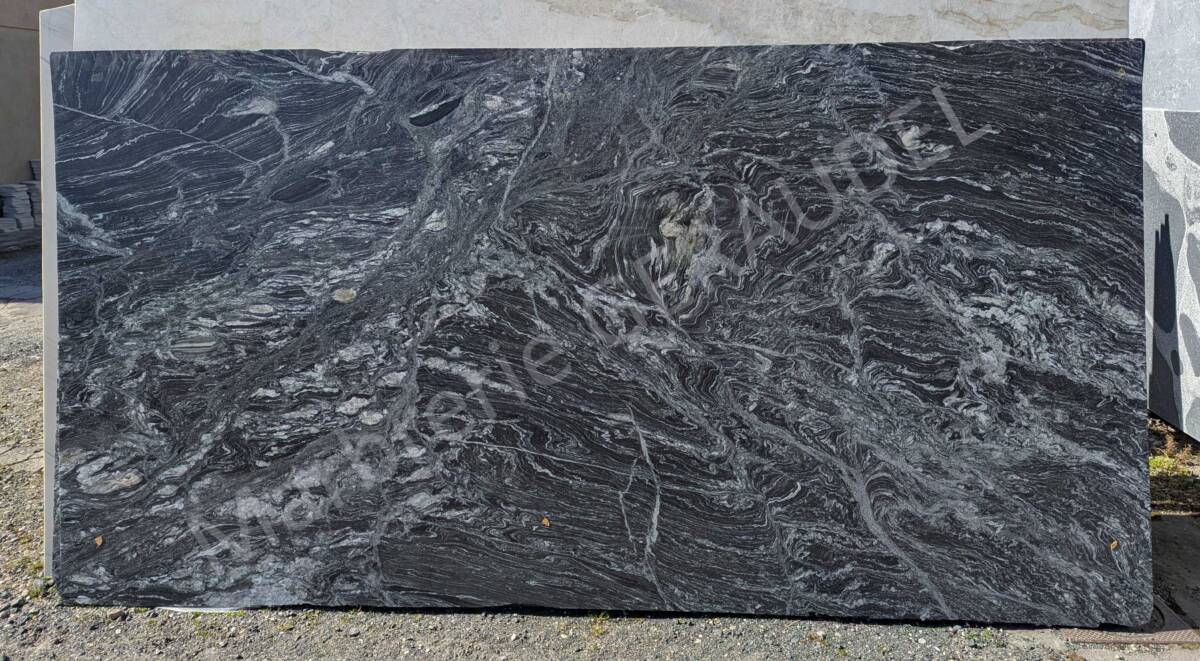 GRANIT NEGRO CAOS &ndash; FINITION CUIR &ndash; &eacute;p. 20mm Pont-&agrave;-Mousson